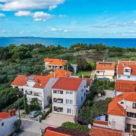 De Rosa Apartman