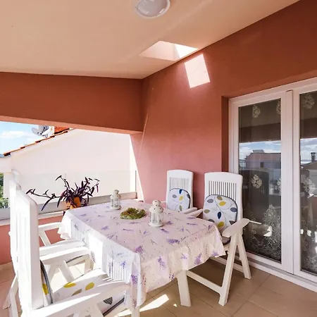 De Rosa Apartment Zadar