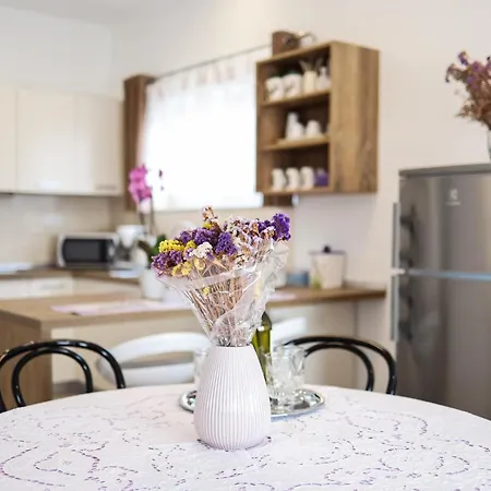 De Rosa Apartment