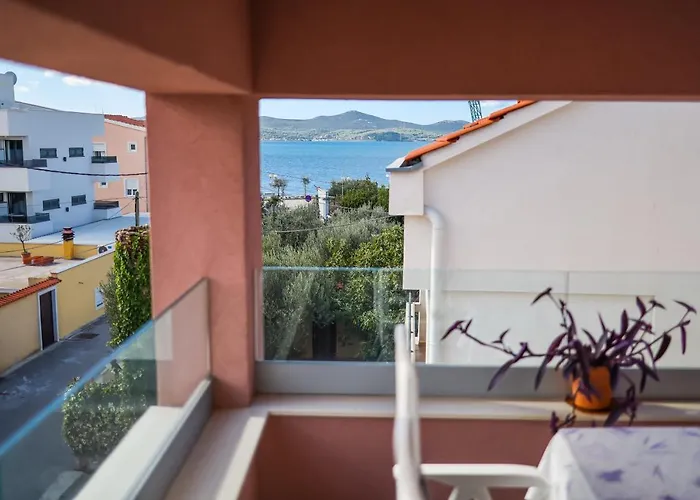 Apartament De Rosa *